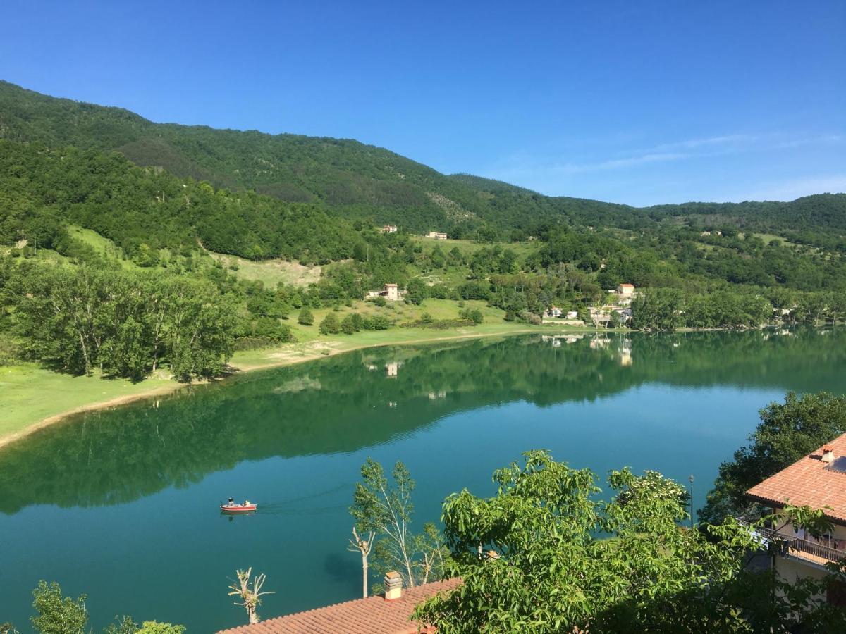 Casa Sul Lago Nonna Gio' Colle di Tora Extérieur photo