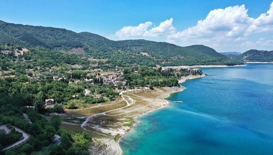 Casa Sul Lago Nonna Gio' Colle di Tora Extérieur photo